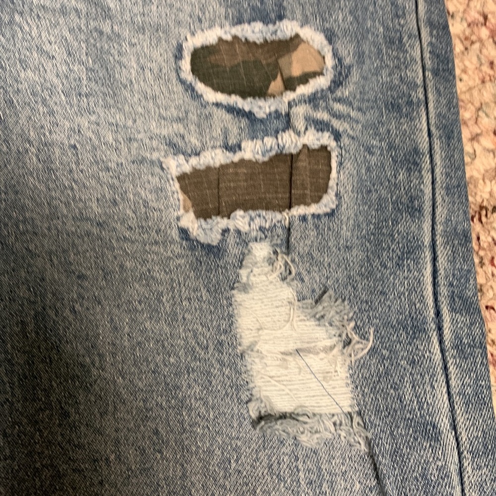 Levi's Blue Distressed Ankle Jeans - Picture 2 of 10